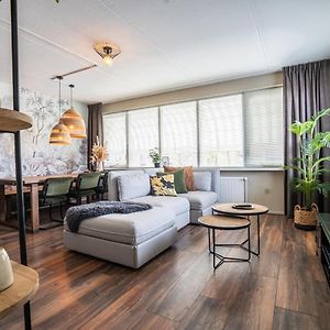 The Lion King - 6 Person Linked Apartment With Roof Terrace